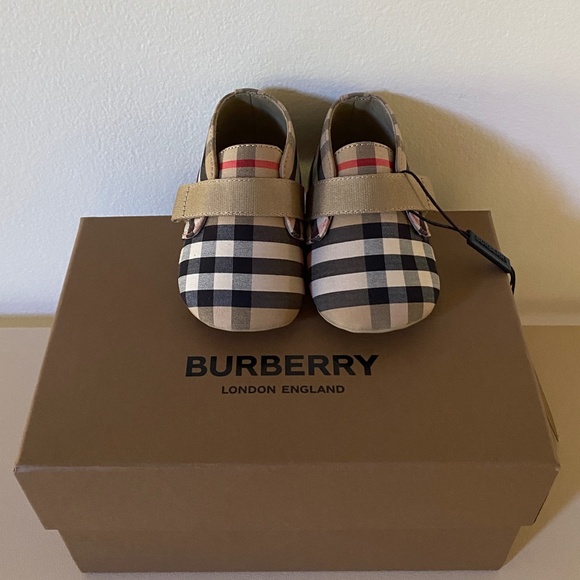 Burberry Infant Vintage Check Round Toe Sneakers size US1.5 / EU17 / 6-9… - Picture 10 of 14